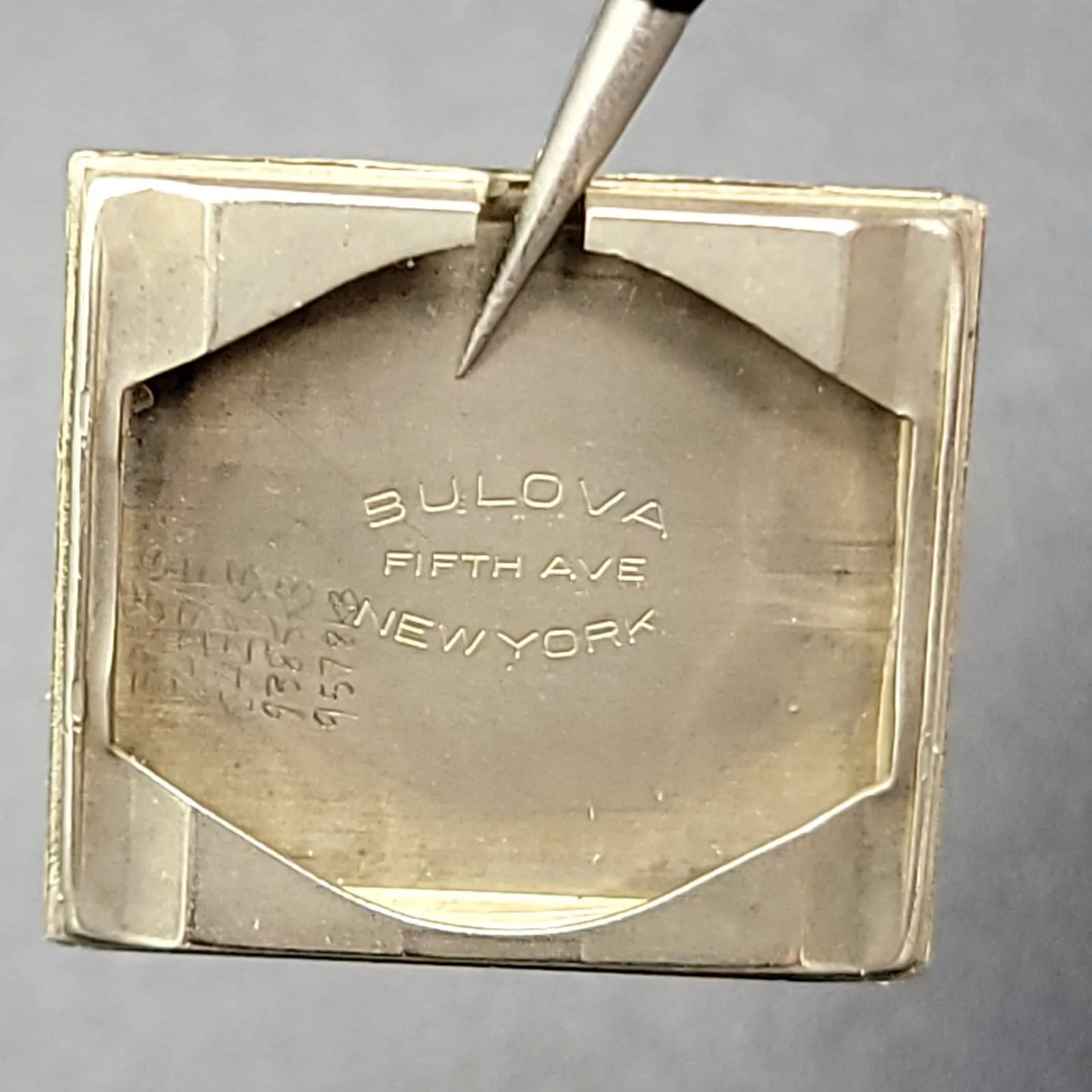 1946 BULOVA Douglas "B" 21 Jewels - In BOX!
