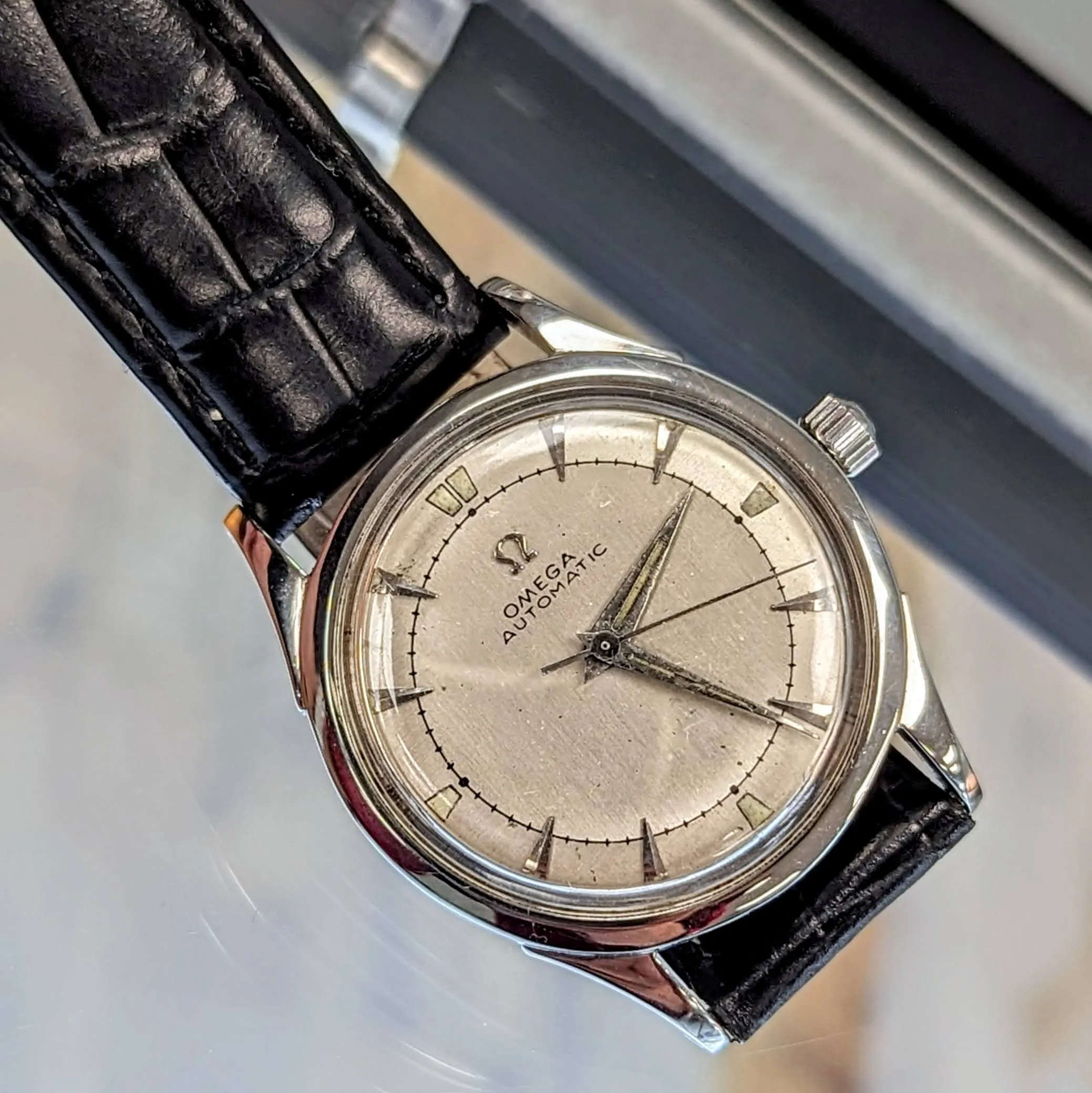 1947 OMEGA Automatic Watch Ref. 2582-3C Cal. 351 Bumper Self-Winding Wristwatch - All SS
