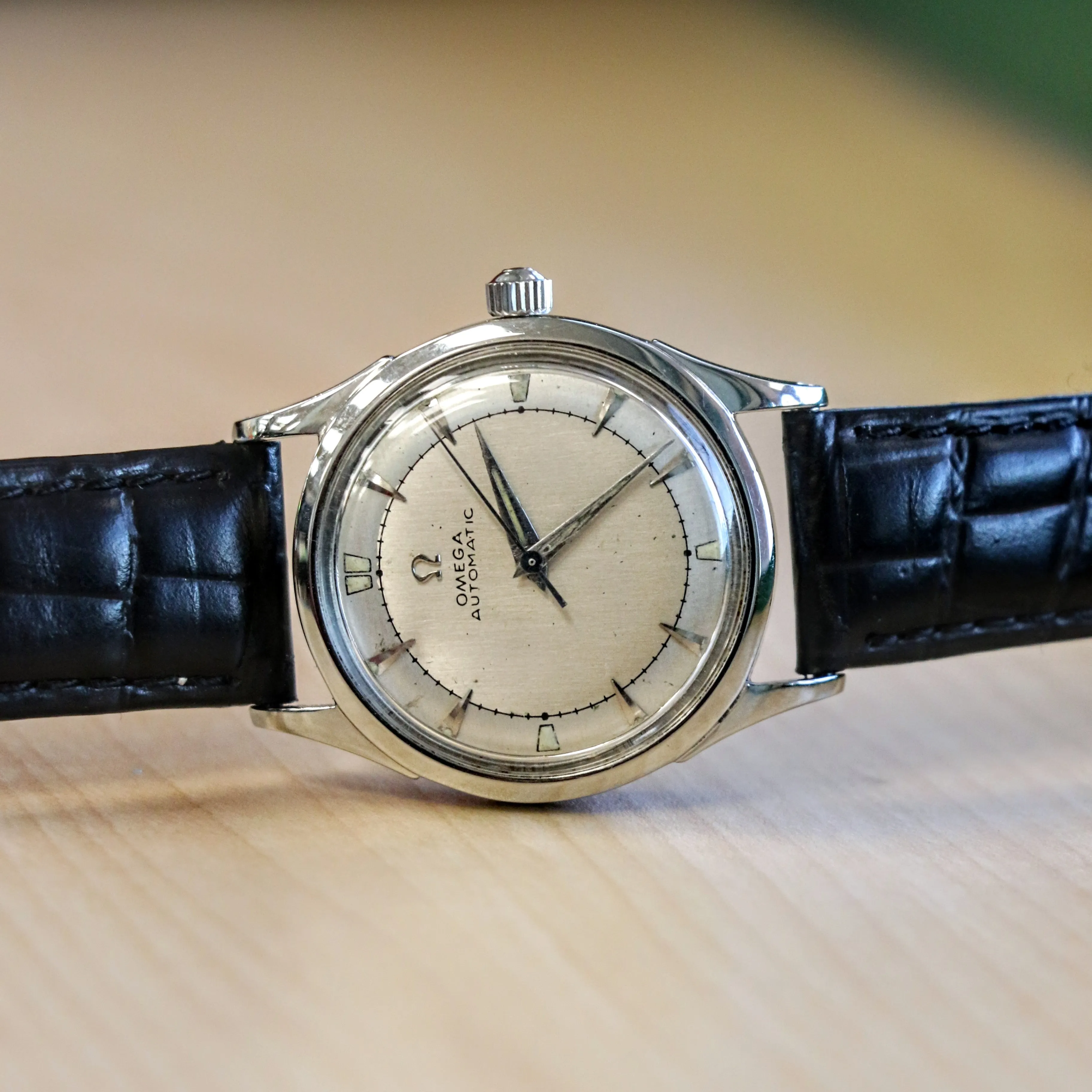 1947 OMEGA Automatic Watch Ref. 2582-3C Cal. 351 Bumper Self-Winding Wristwatch - All SS