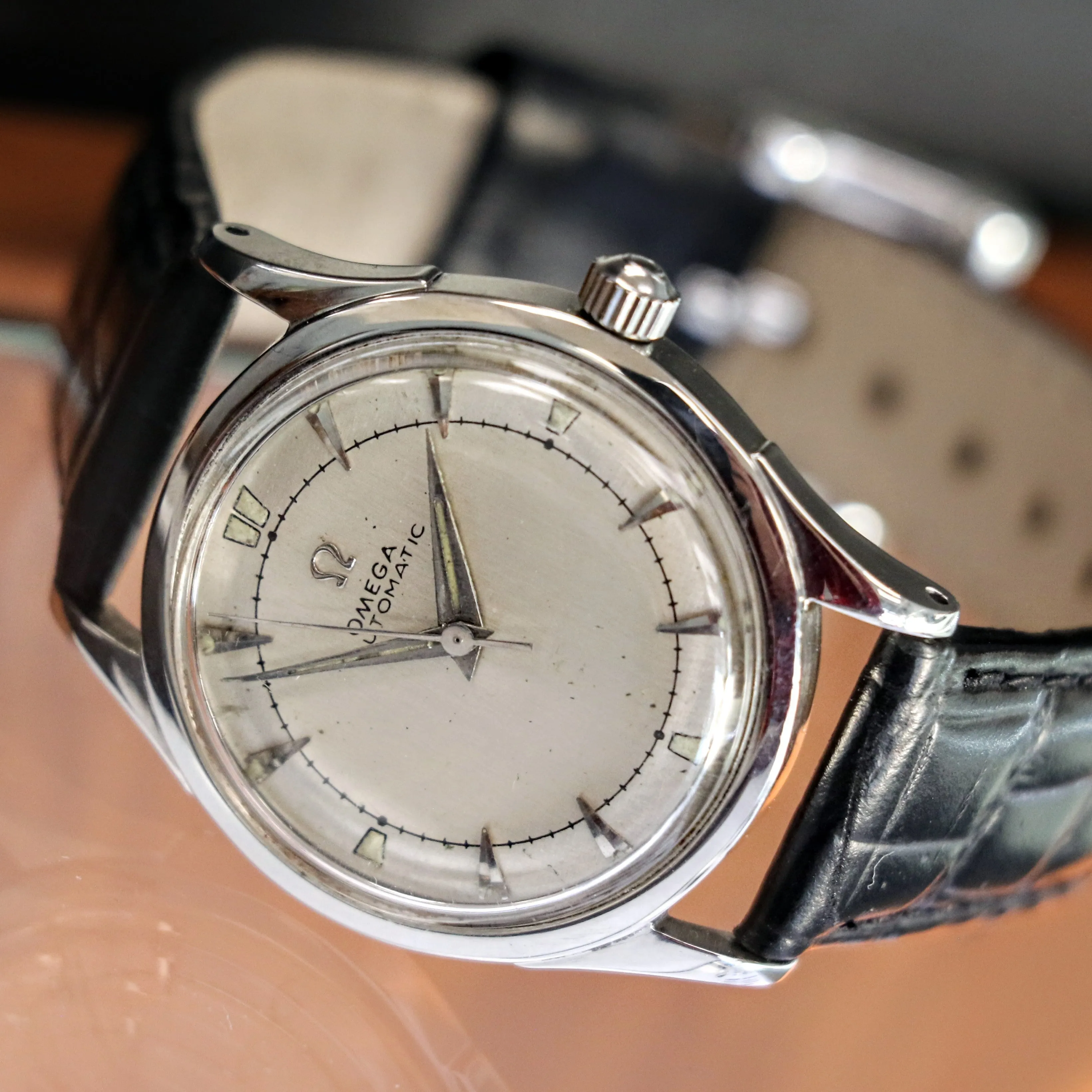 1947 OMEGA Automatic Watch Ref. 2582-3C Cal. 351 Bumper Self-Winding Wristwatch - All SS