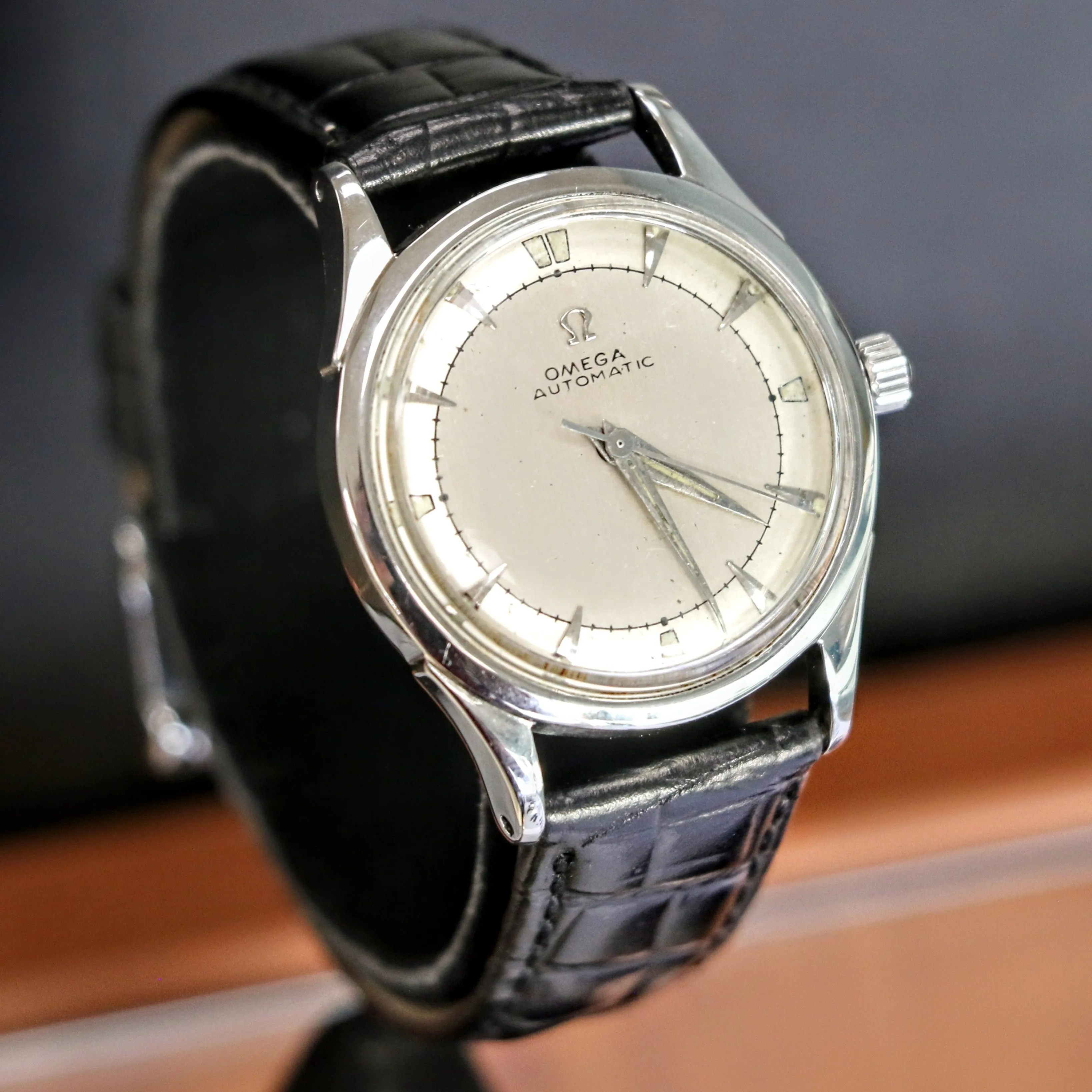 1947 OMEGA Automatic Watch Ref. 2582-3C Cal. 351 Bumper Self-Winding Wristwatch - All SS