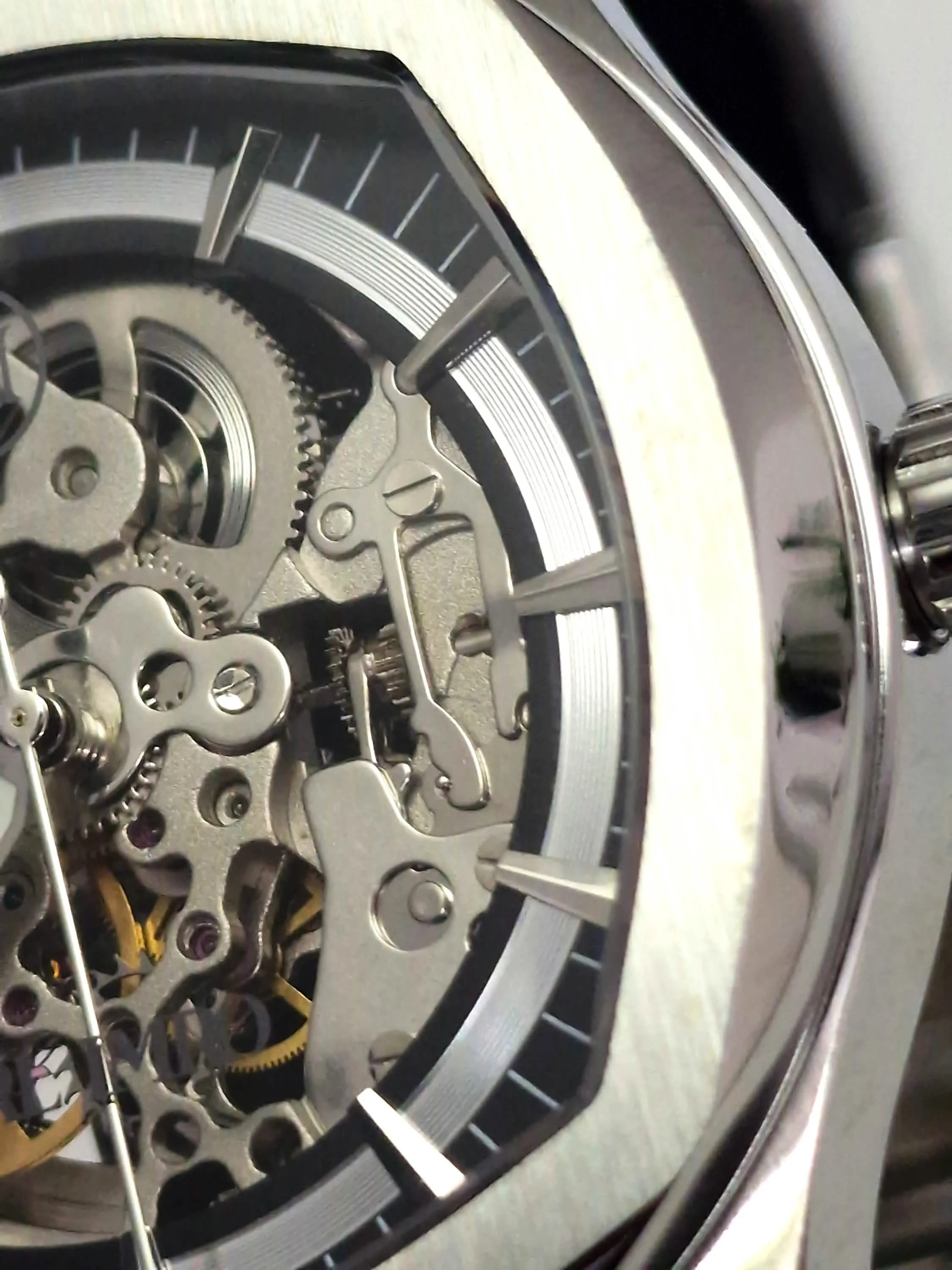 Carl Imro eSqueleto: A Timeless Symphony of Art and Craftsmanship