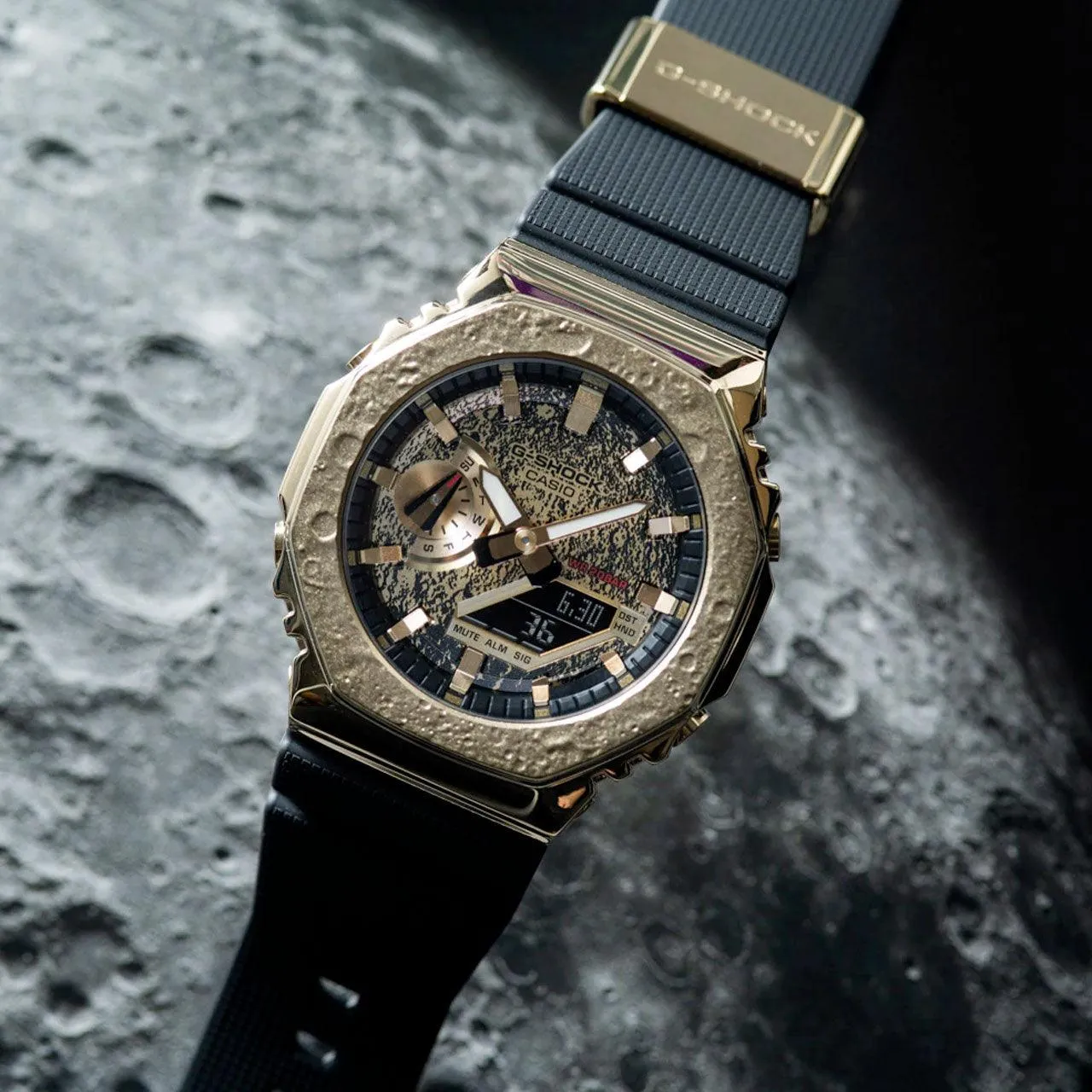 GM2100 Series - 'The Moon' Limited Edition Watch - GM2100MG-1A