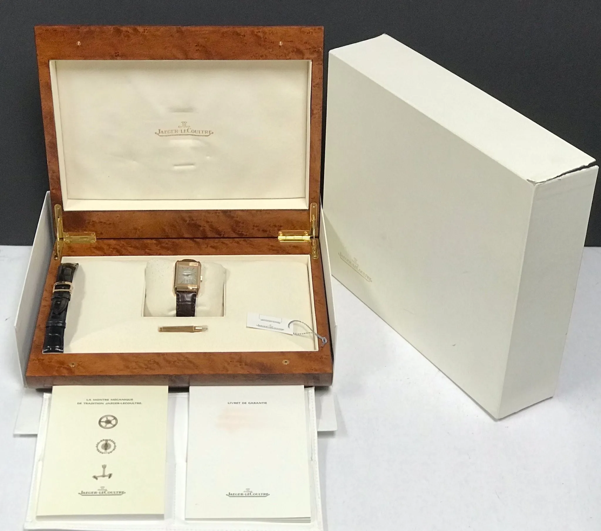 Jaeger-Lecoultre Reverso 18K Rose Gold 270.2.62 Silver Dial Manual winding Men's Watch