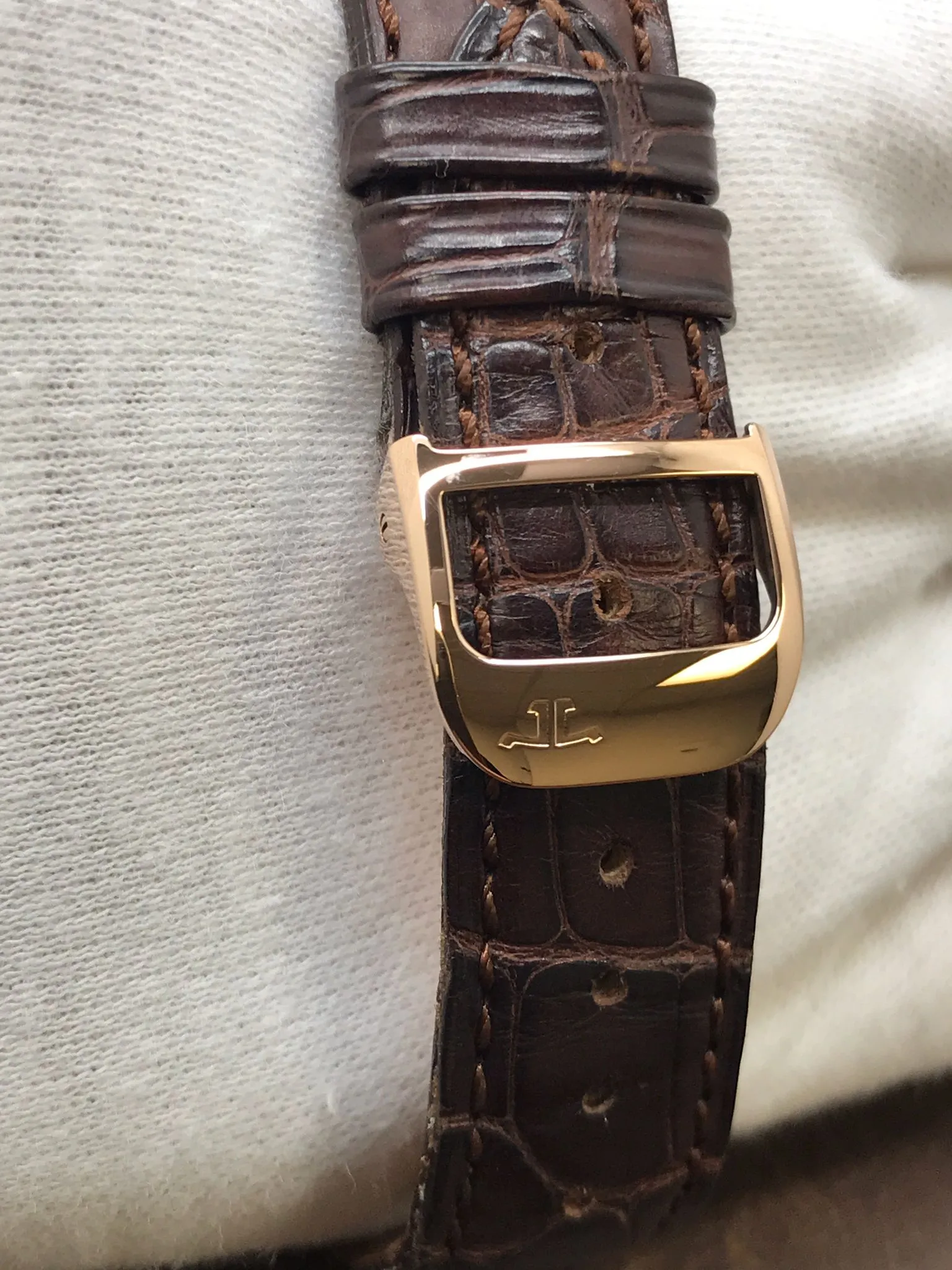 Jaeger-Lecoultre Reverso 18K Rose Gold 270.2.62 Silver Dial Manual winding Men's Watch