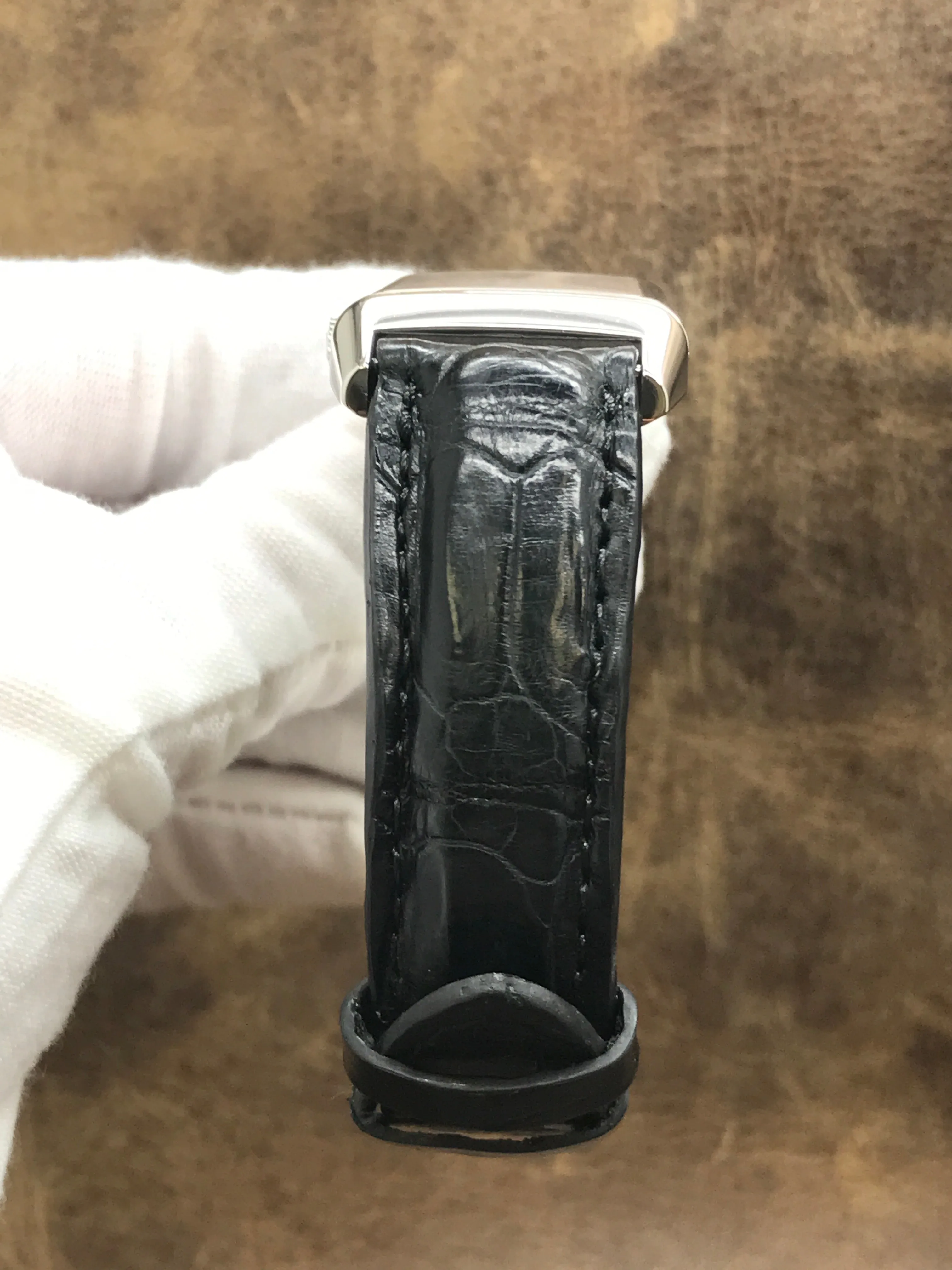 Jaeger-Lecoultre Reverso Grand Taille 270.8.62 Q2708410 Silver Dial Manual Wind Men's Watch