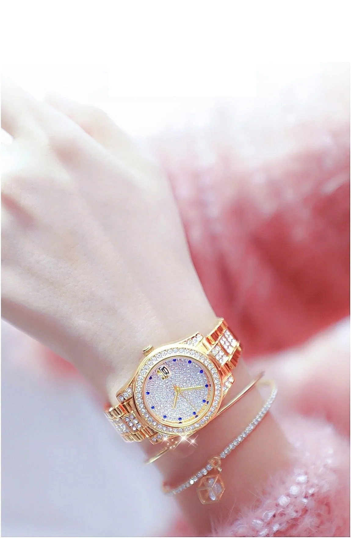 Luxury Women's Crystal Diamonds Decor Stainless Steel Dress Wristwatch