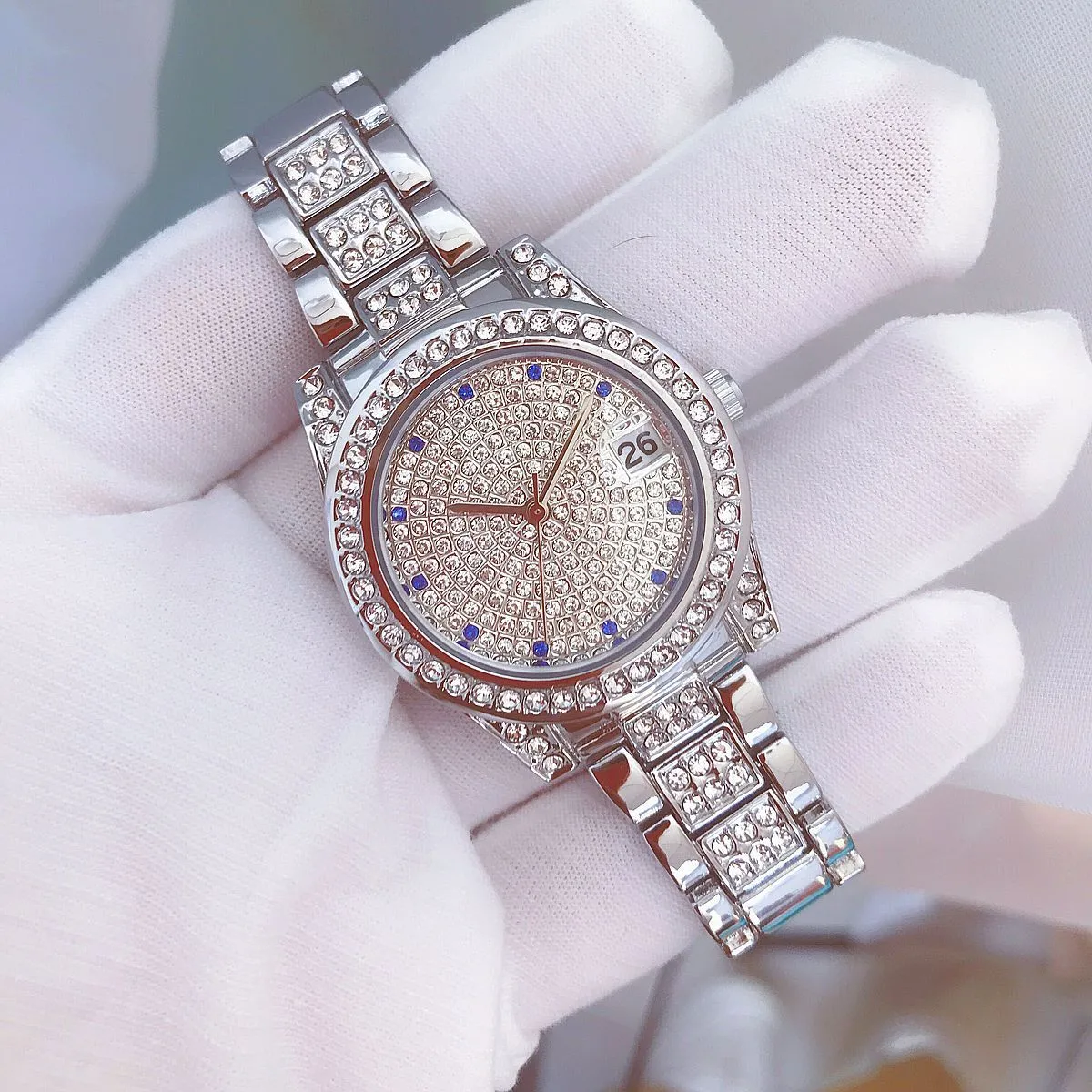 Luxury Women's Crystal Diamonds Decor Stainless Steel Dress Wristwatch