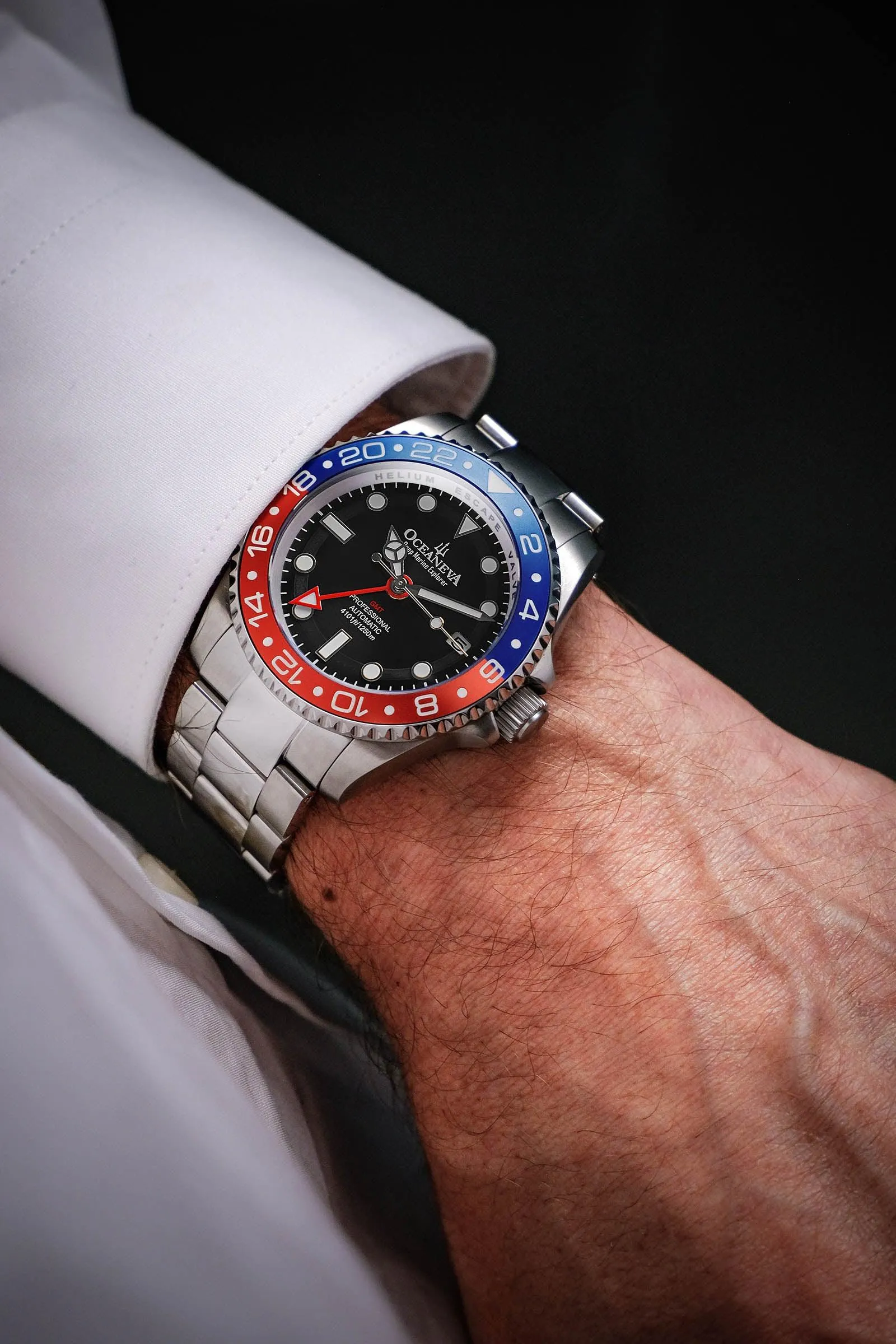 Oceaneva Automatic GMT Watch - Deep Marine Explorer - GMT Watch