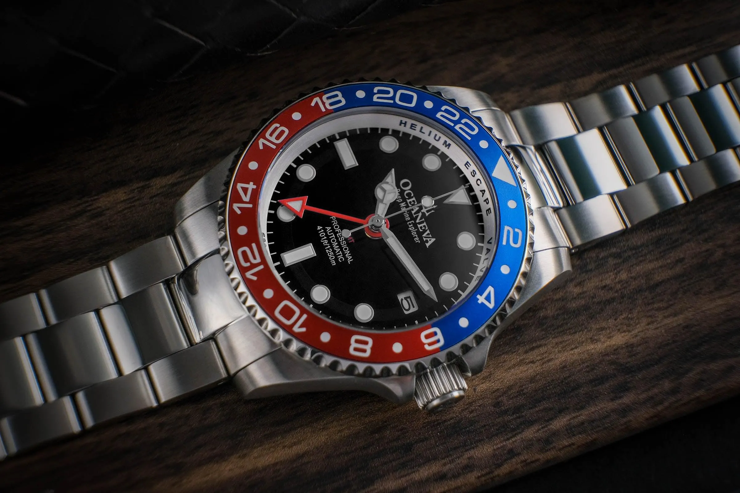 Oceaneva Automatic GMT Watch - Deep Marine Explorer - GMT Watch