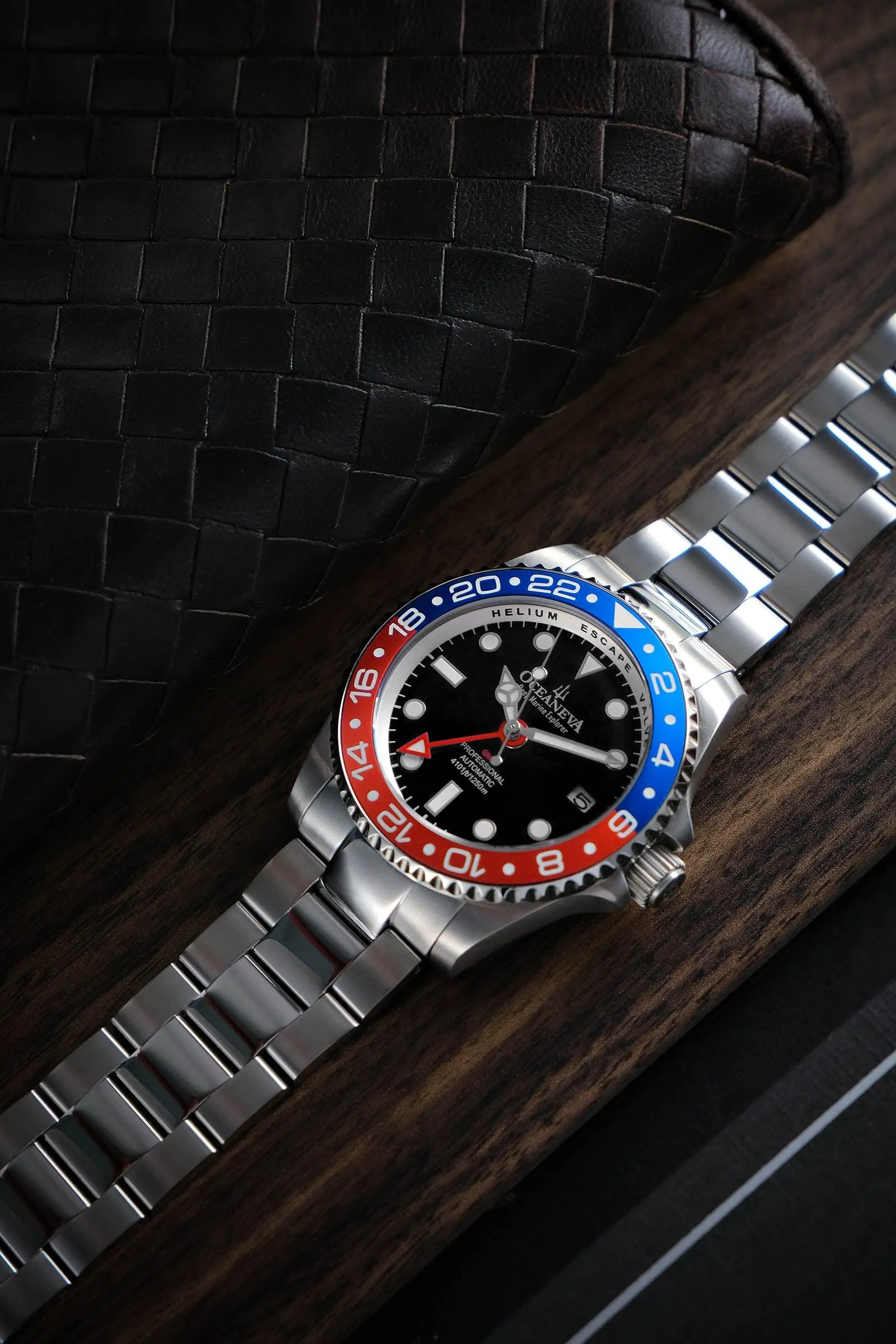 Oceaneva Automatic GMT Watch - Deep Marine Explorer - GMT Watch
