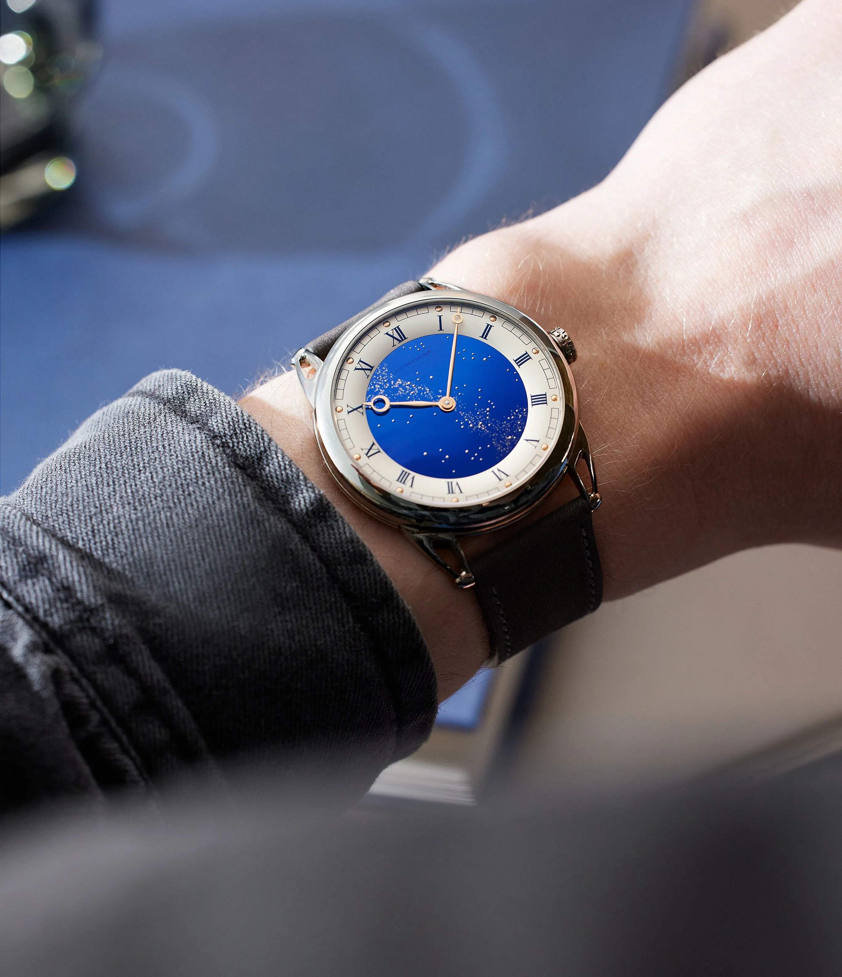 Starry Varius | DB25VTIS3 | Titanium