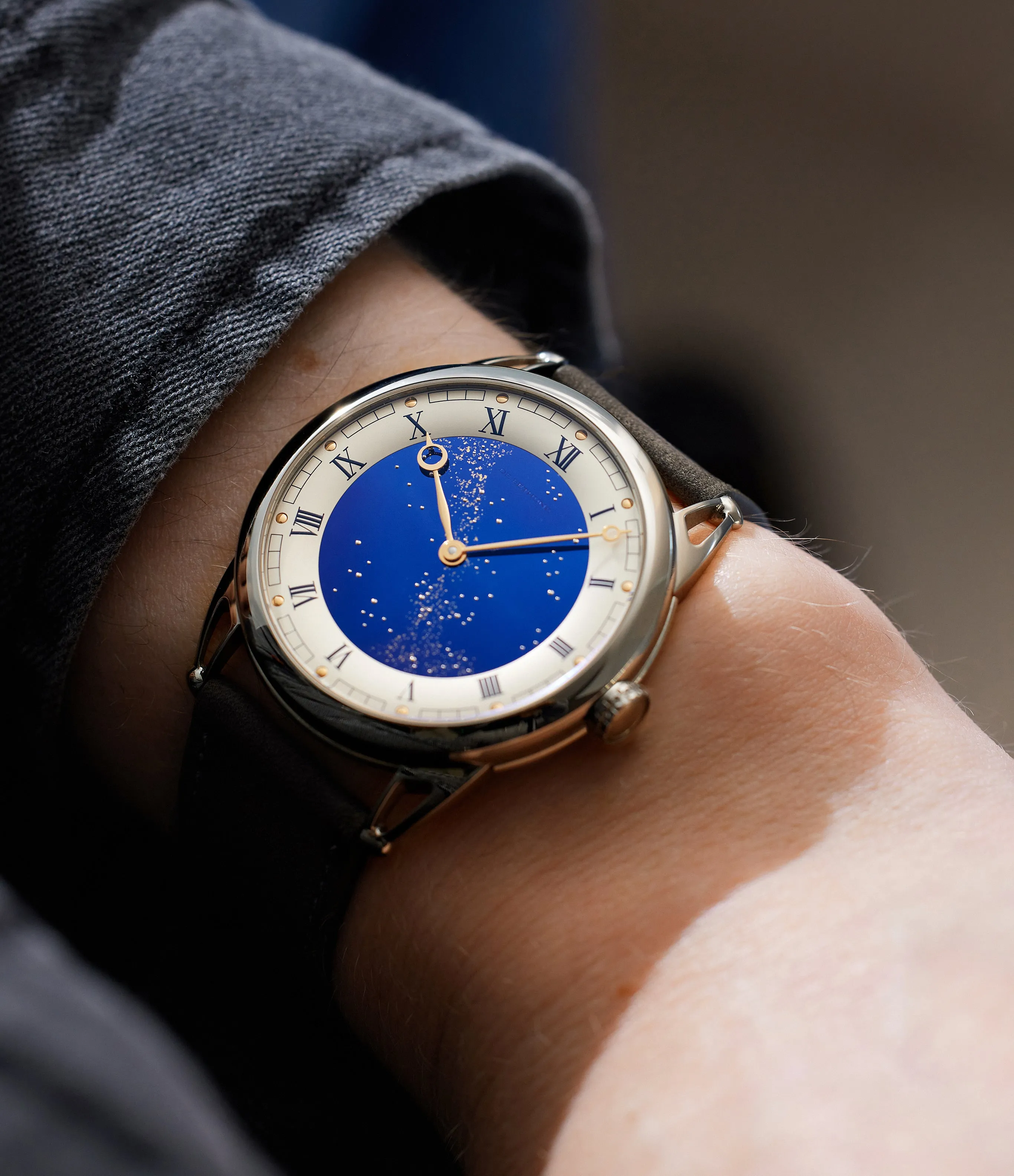Starry Varius | DB25VTIS3 | Titanium