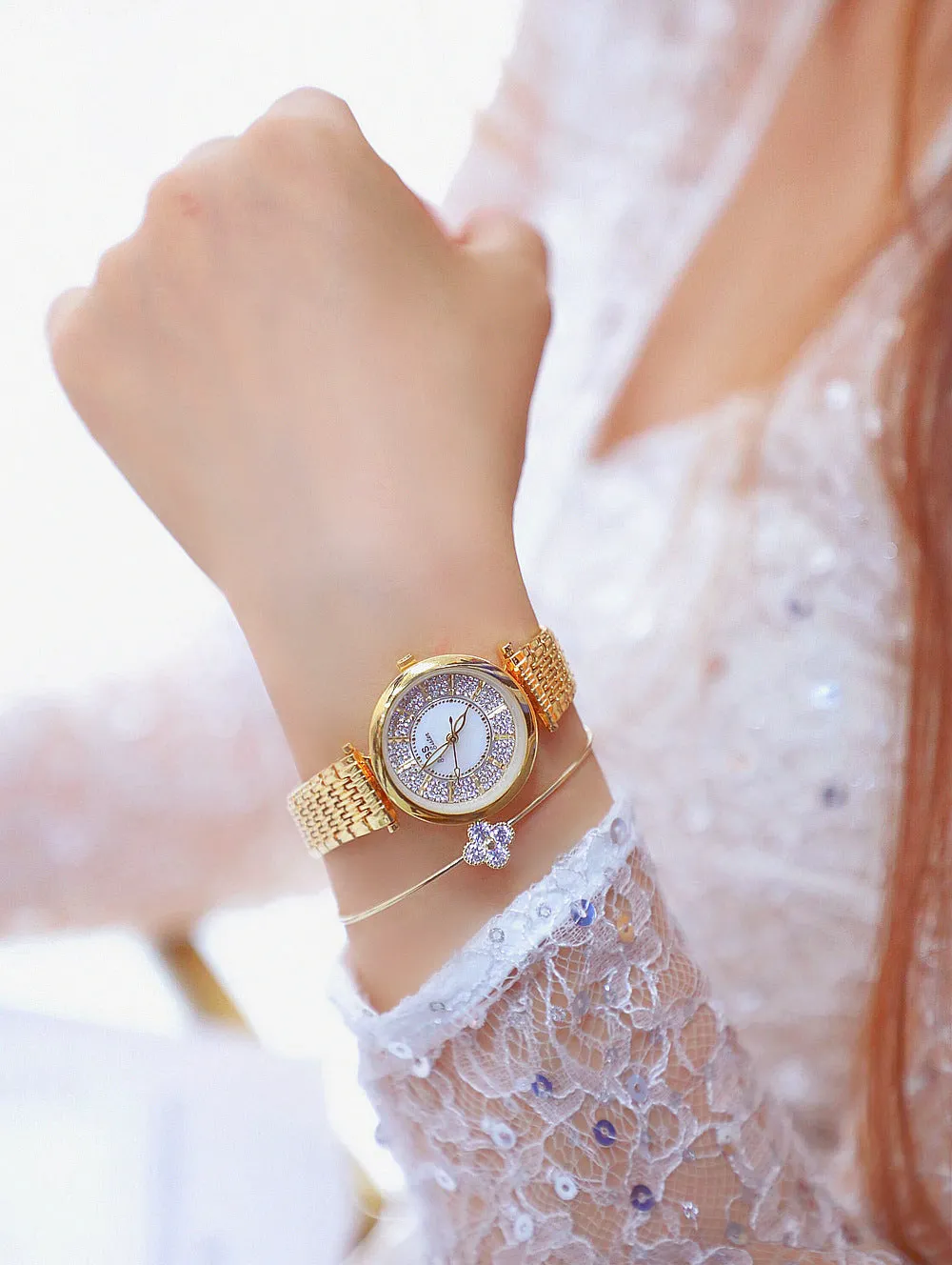 Women's Rhinestone Round Shape Stainless Steel Shock Resistant Watch